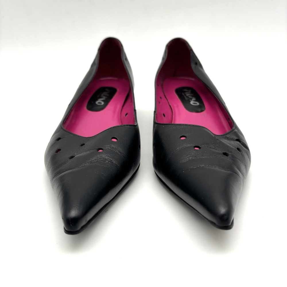 1980s San Reno 'KATI' Black Holey Leather Point Toe Kitten Heel Pump 6.5B Brazil - Picture 7 of 15